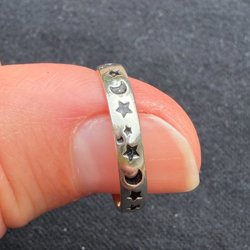 Sterling ring